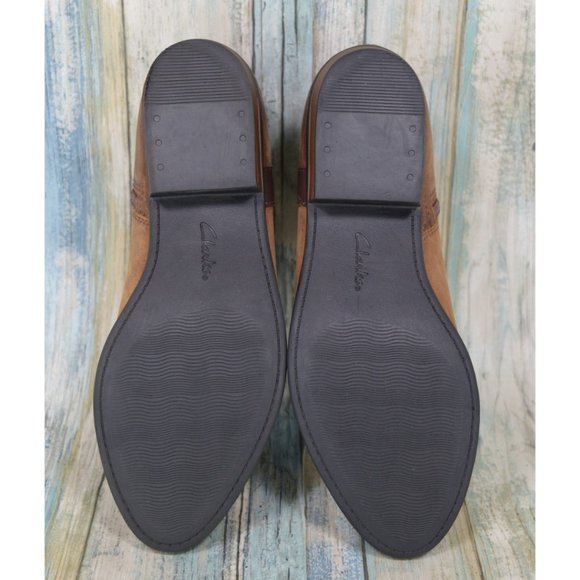 Clarks Addiy Zoie Ankle Boots Size 7.5 Brown Leather Side Zip Studded Booties - Picture 5 of 10